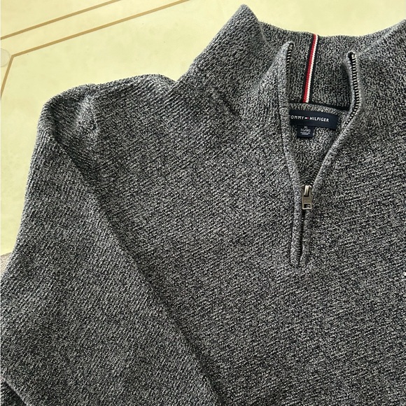 Tommy Hilfiger Men’s Sweater - Picture 10 of 16